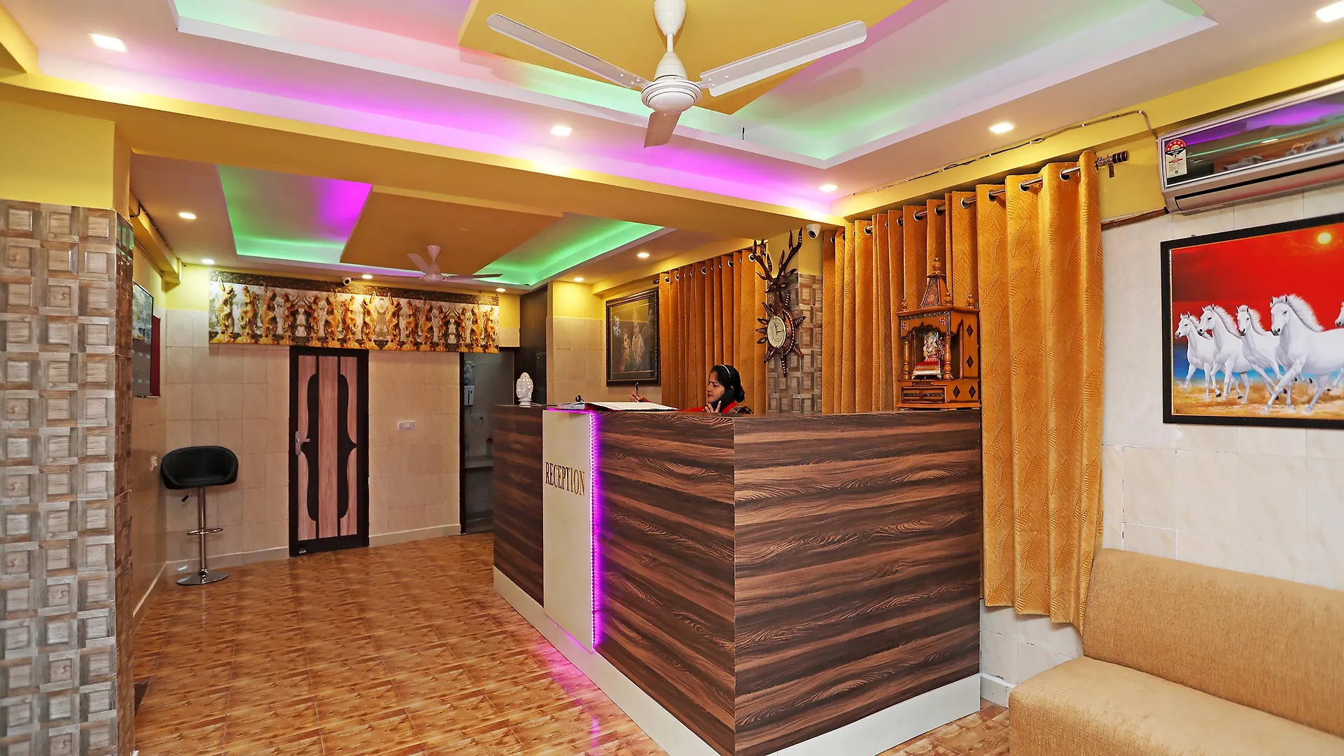 Oyo 22663 Qlark Rooms & Lawn Delhi  3*, Delhi (National Capital Territory of India) India